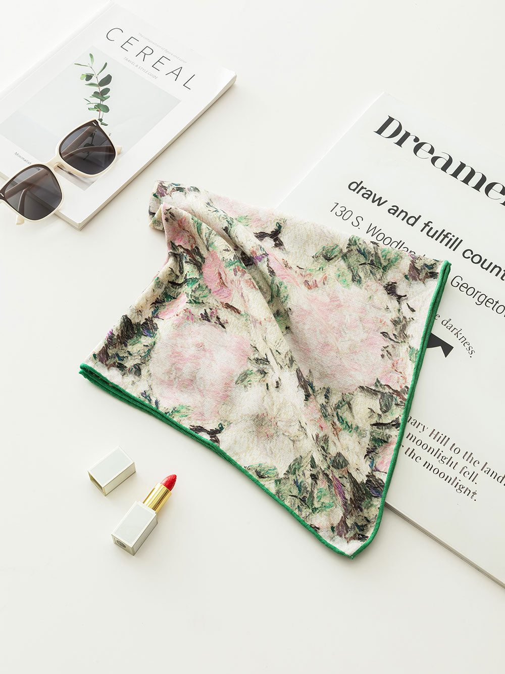 ZSYM110 White Rose Silk Wool Square Scarf