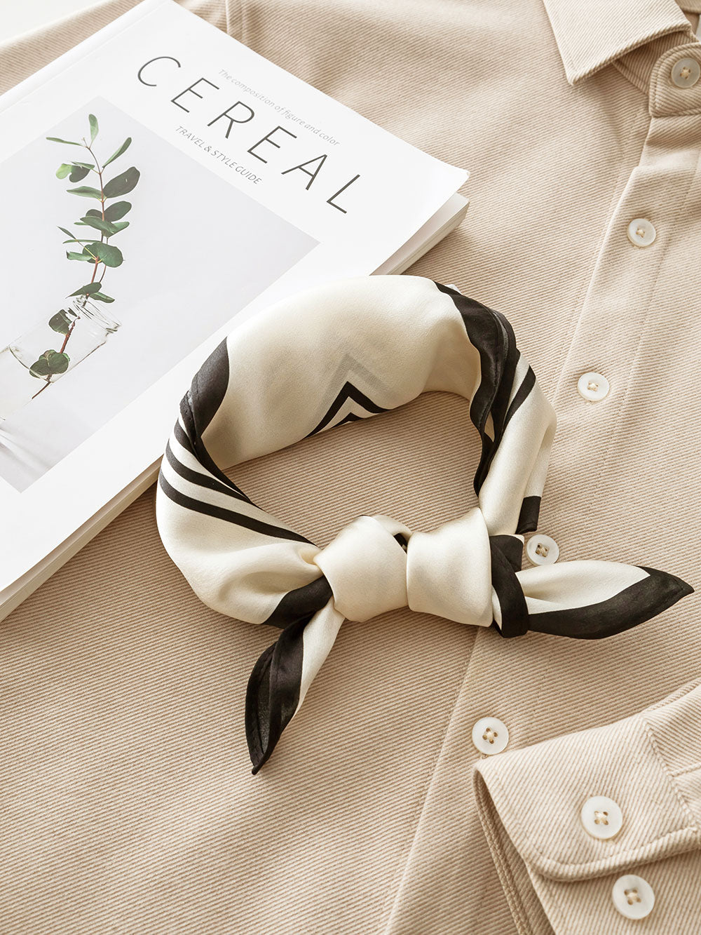 ZSFJ150 Black And White Striped Small Square Scarf